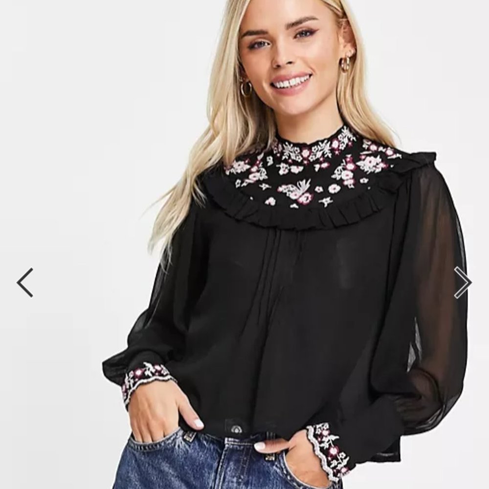 Miss Selfridge Petite embroidered chiffon blouse in black size 4